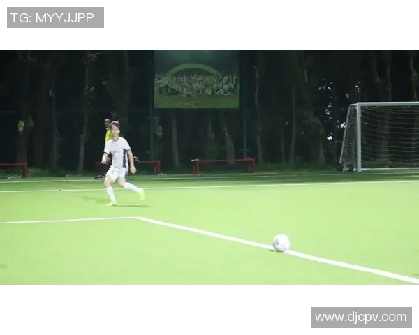 足球明星醉酒狂欢瞬间揭秘精彩瞬间与背后故事引发热议